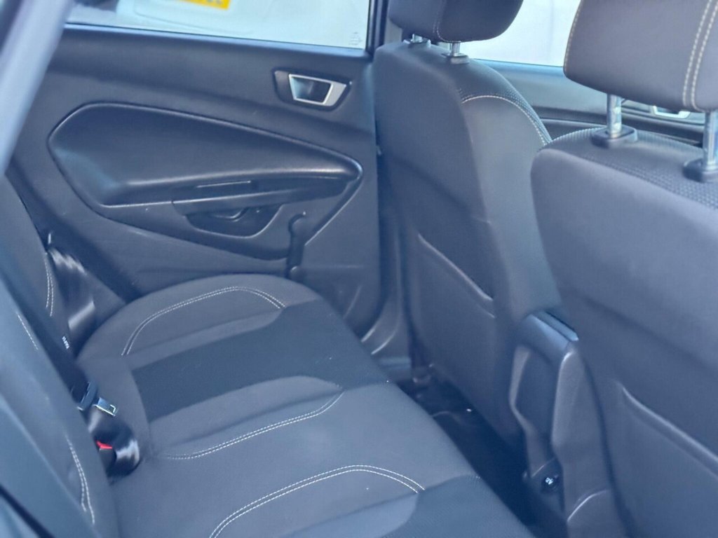 Used Ford Fiesta 2015 for sale - 77052633: Photo 29