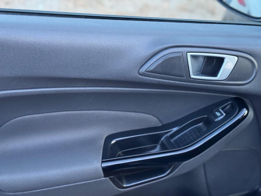 Used Ford Fiesta 2015 for sale - 77052633: Photo 47