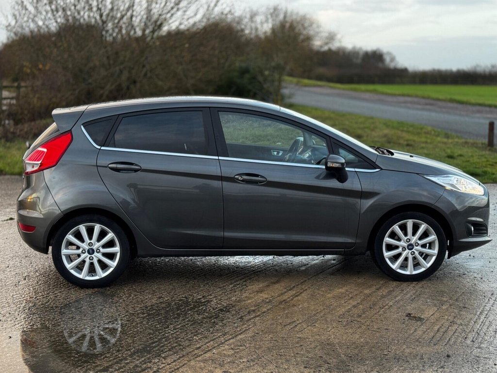 Used Ford Fiesta 2016 for sale - 76848230: Photo 24