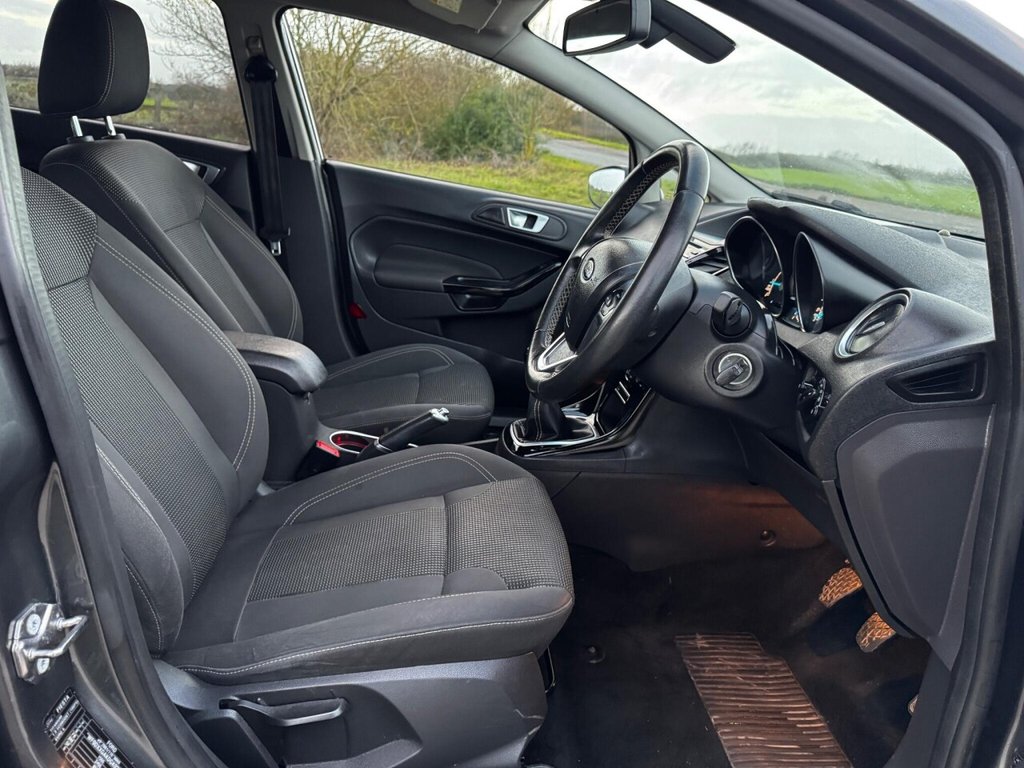 Used Ford Fiesta 2016 for sale - 76848230: Photo 32