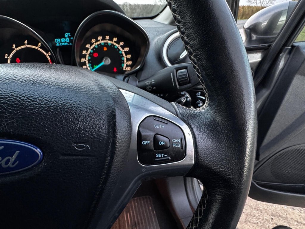 Used Ford Fiesta 2016 for sale - 76848230: Photo 39