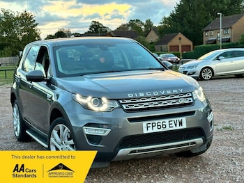 Used Land Rover Discovery Sport 2016 for sale - 77096508: Photo