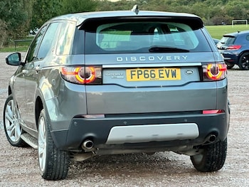 Used Land Rover Discovery Sport 2016 for sale - 77096508: Photo