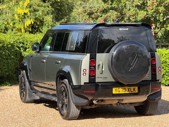 Used Land Rover Defender 2020 for sale - 78610178: Photo
