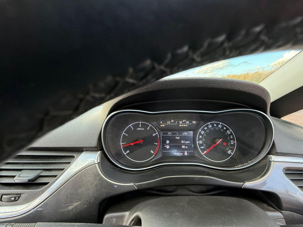 Used Vauxhall Corsa 2015 for sale - 77437204: Photo 28