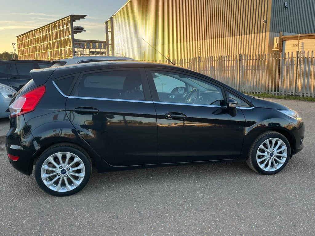 Used Ford Fiesta 2015 for sale - 77967672: Photo 16