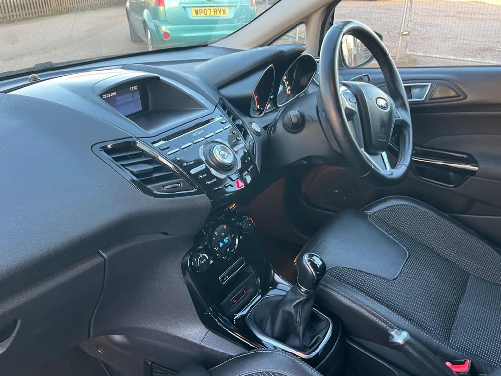 Used Ford Fiesta 2015 for sale - 77967672: Photo 22