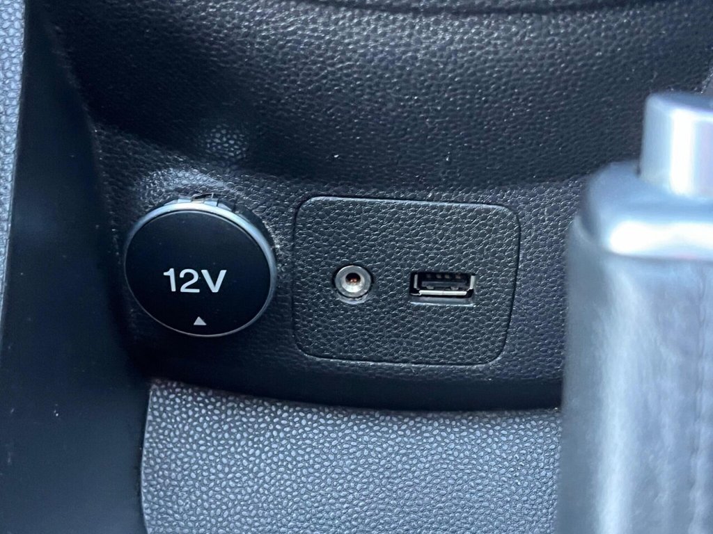 Used Ford Fiesta 2015 for sale - 77967672: Photo 29