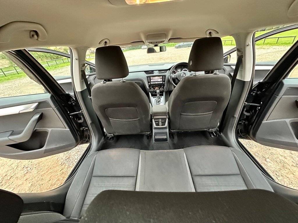 Used Skoda Octavia 2017 for sale - 76228978: Photo 23