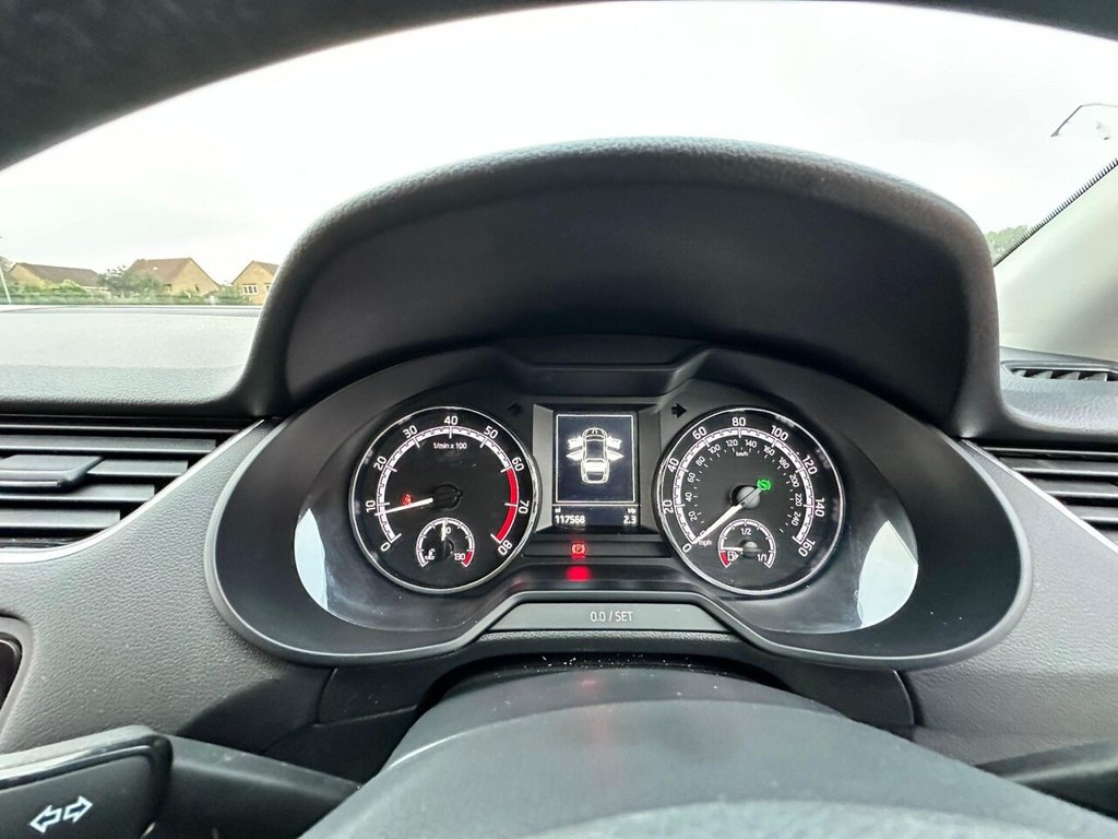 Used Skoda Octavia 2017 for sale - 76228978: Photo 30