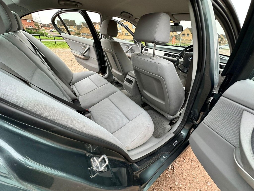 Used BMW 3 Series 2011 for sale - 76977471: Photo 21