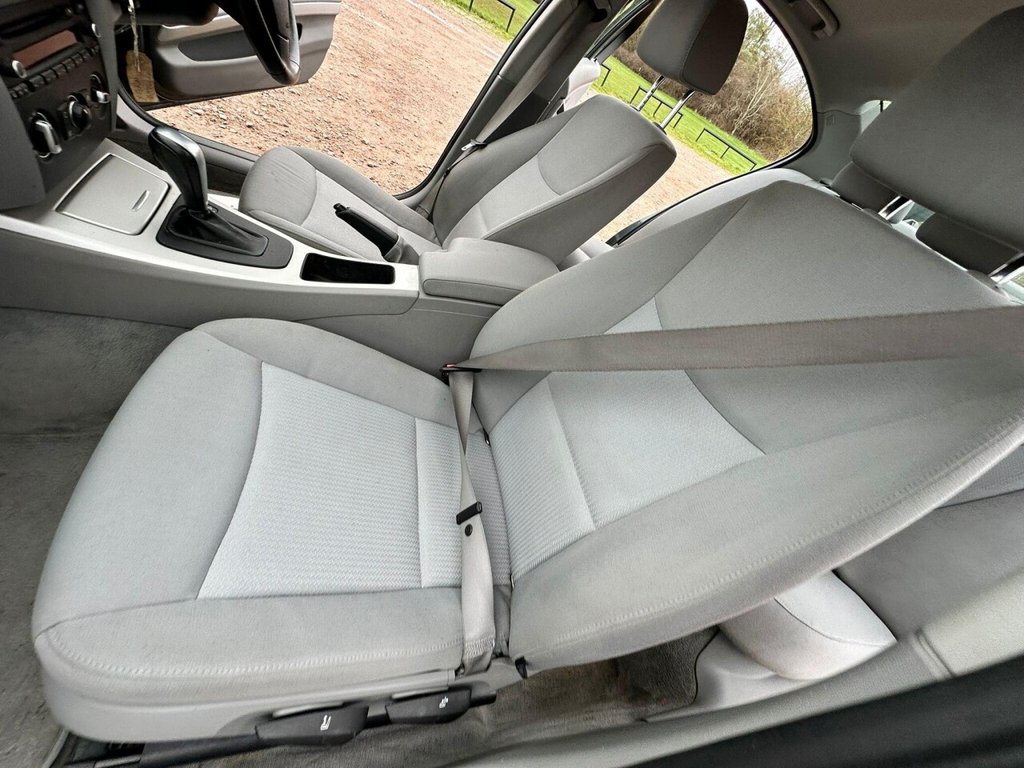 Used BMW 3 Series 2011 for sale - 76977471: Photo 30