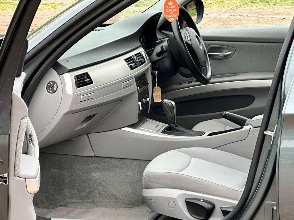 Used BMW 3 Series 2011 for sale - 76977471: Photo 32