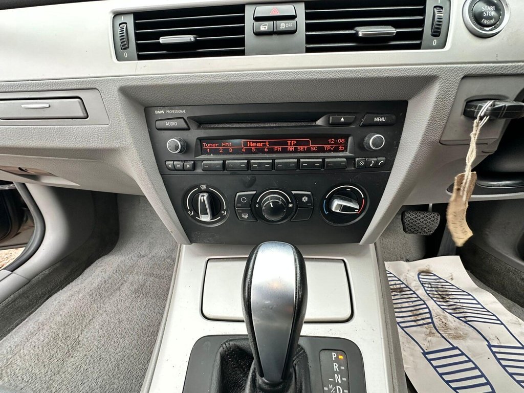 Used BMW 3 Series 2011 for sale - 76977471: Photo 34