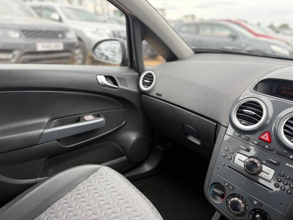 Used Vauxhall Corsa 2012 for sale - 76095838: Photo 12