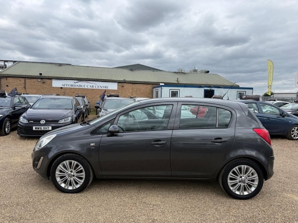 Used Vauxhall Corsa 2012 for sale - 76095838: Photo 5