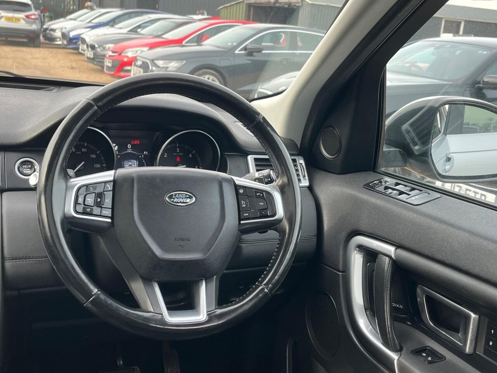 Used Land Rover Discovery Sport 2017 for sale - 77588275: Photo 27