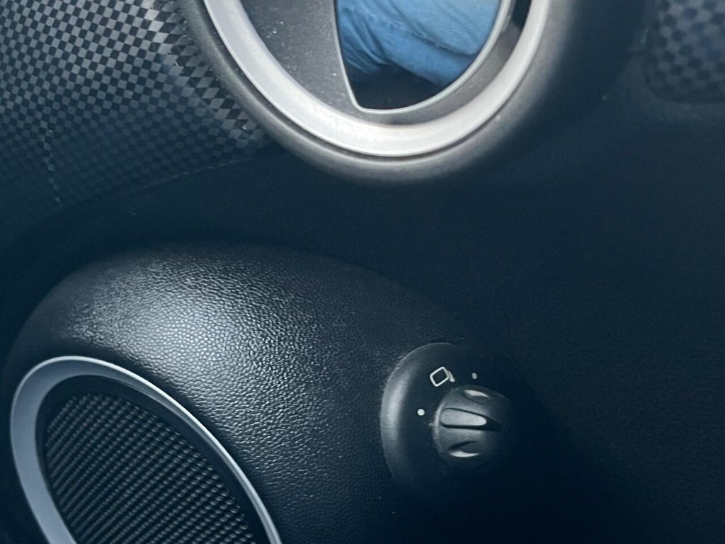 Used MINI Roadster 2013 for sale - 77771068: Photo 25