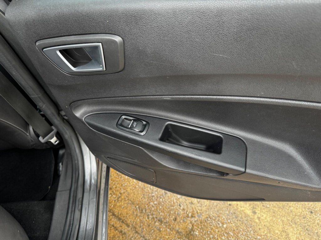 Used Ford Fiesta 2016 for sale - 77480162: Photo 37