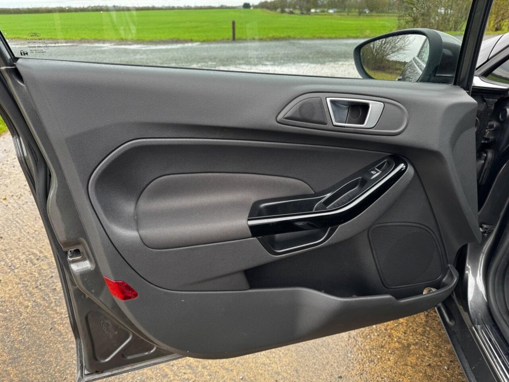 Used Ford Fiesta 2016 for sale - 77480162: Photo 46