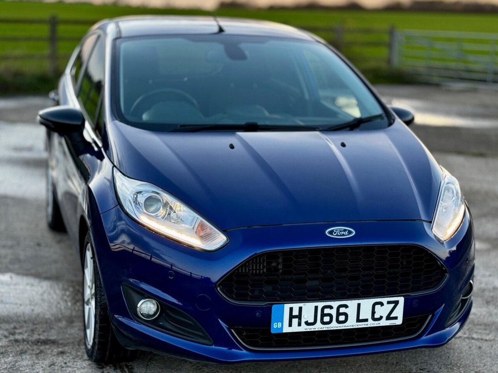 Used Ford Fiesta 2016 for sale - 76803723: Photo 2
