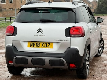 2018 (18) - 1.2 PureTech Feel Euro 6 5dr