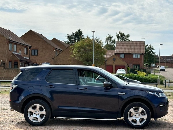 Used Land Rover Discovery Sport 2017 for sale - 75548471: Photo 12