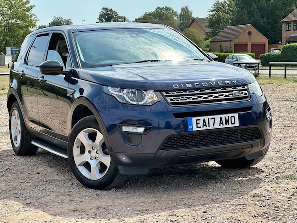 Used Land Rover Discovery Sport 2017 for sale - 75548471: Photo 1