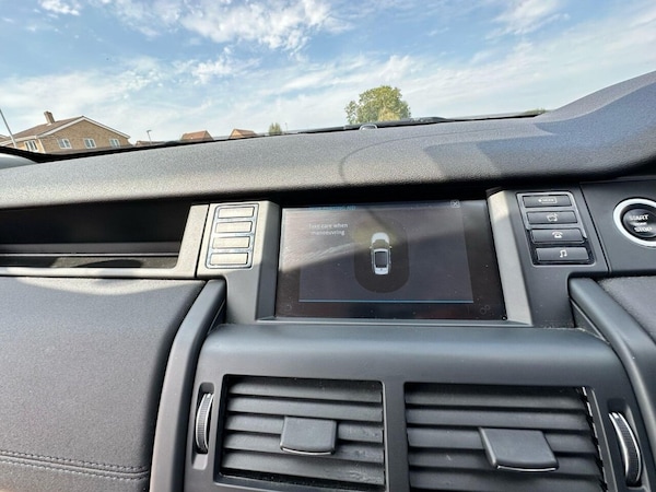 Used Land Rover Discovery Sport 2017 for sale - 75548471: Photo 37
