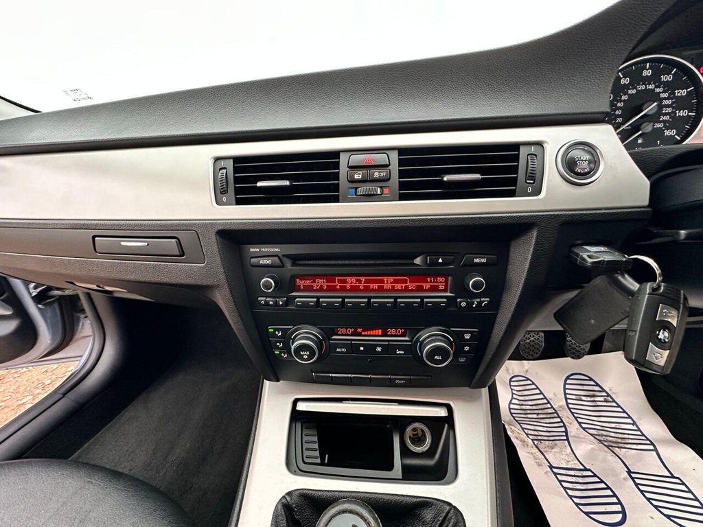 Used BMW 3 Series 2012 for sale - 76950399: Photo 22