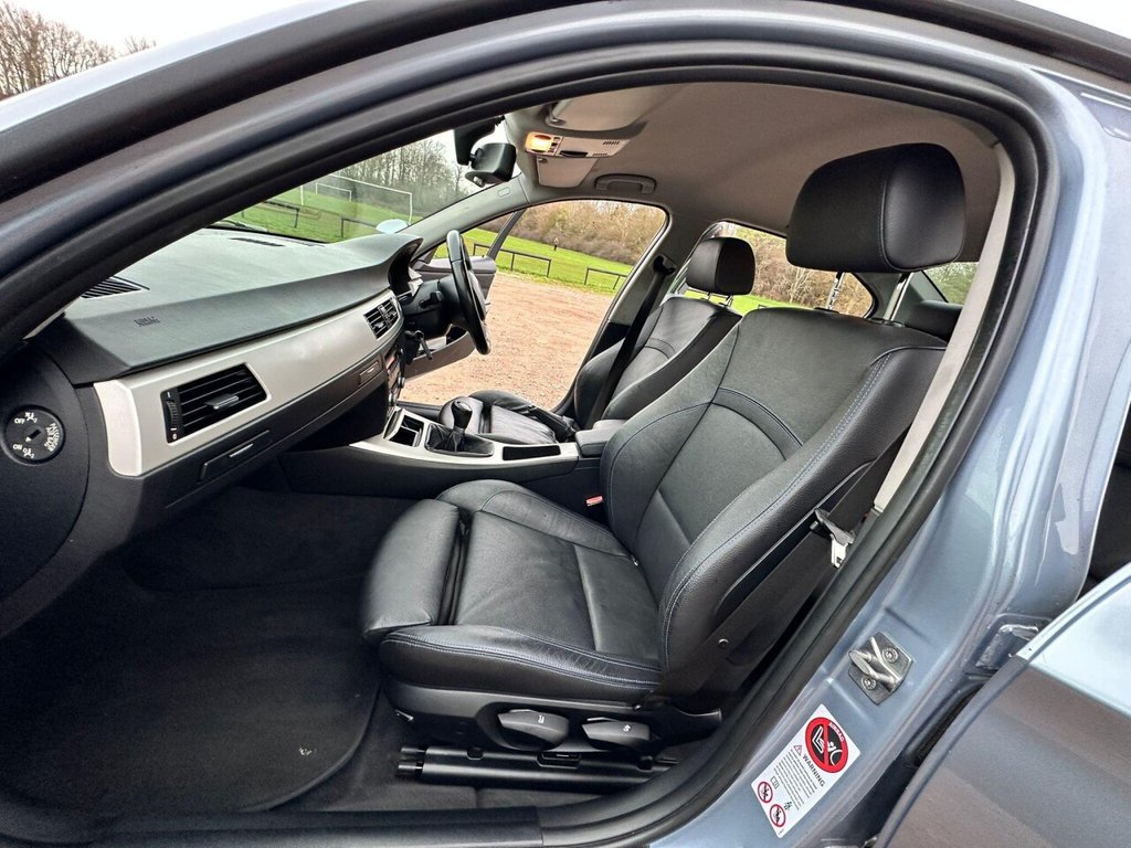 Used BMW 3 Series 2012 for sale - 76950399: Photo 31