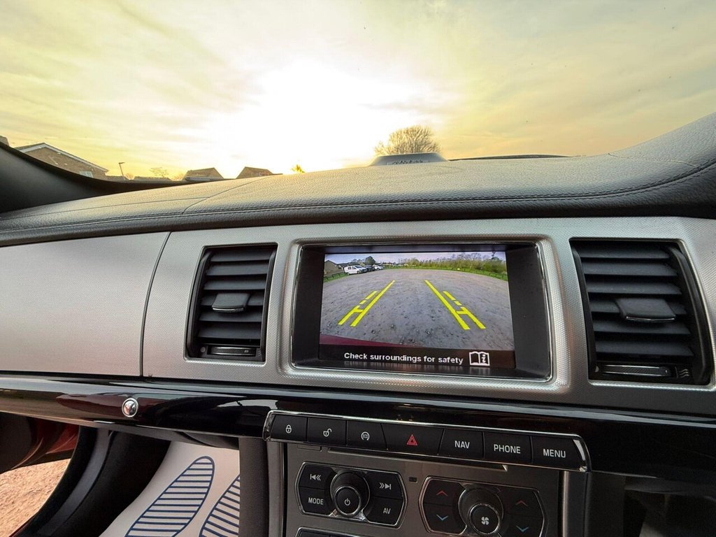 Used Jaguar XF 2015 for sale - 77971555: Photo 23