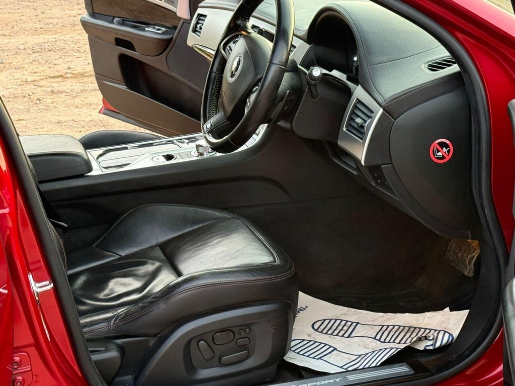 Used Jaguar XF 2015 for sale - 77971555: Photo 28