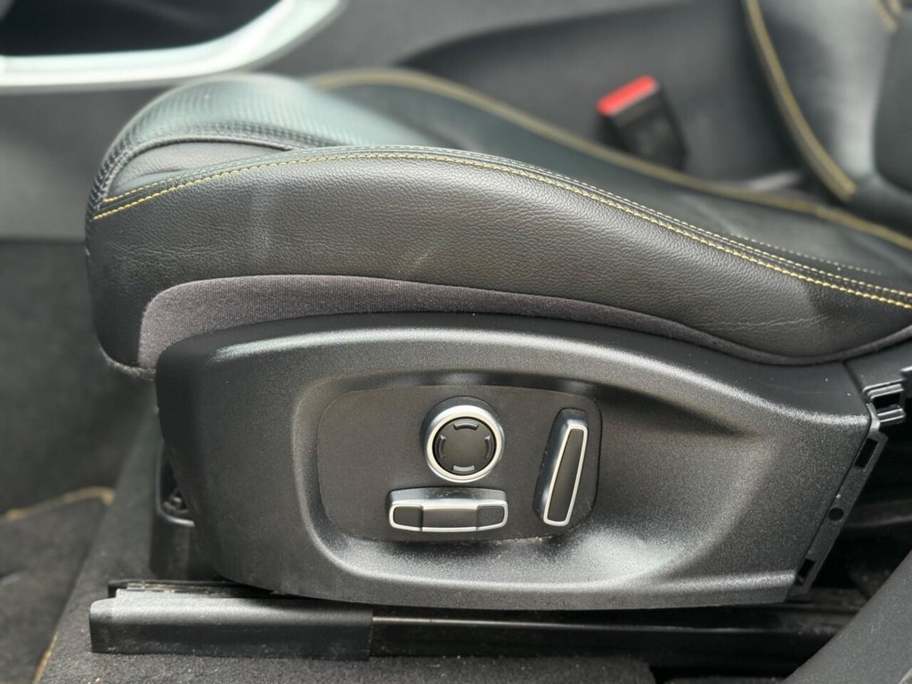 Used Jaguar F-Pace 2020 for sale - 77647875: Photo 25