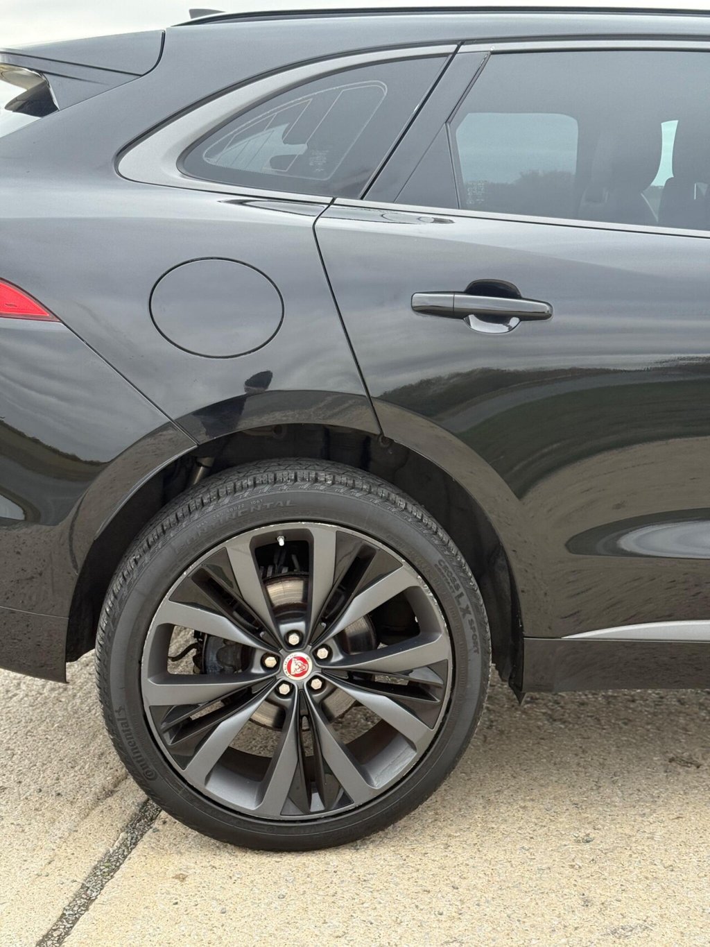 Used Jaguar F-Pace 2020 for sale - 77647875: Photo 39