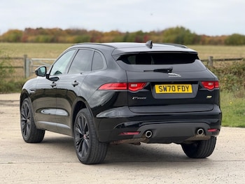 Used Jaguar F-Pace 2020 for sale - 77647875: Photo