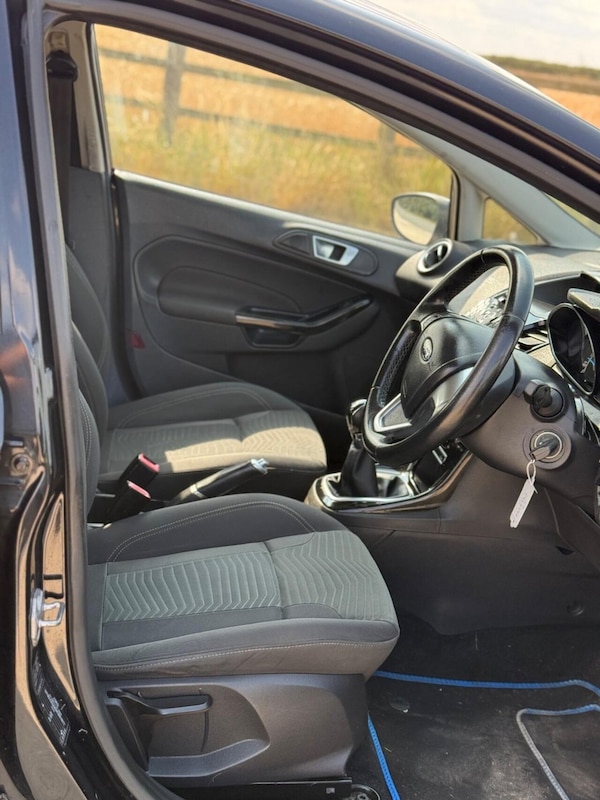 Used Ford Fiesta 2015 for sale - 75340979: Photo 14