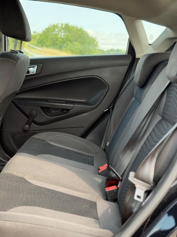 Used Ford Fiesta 2015 for sale - 75340979: Photo 18
