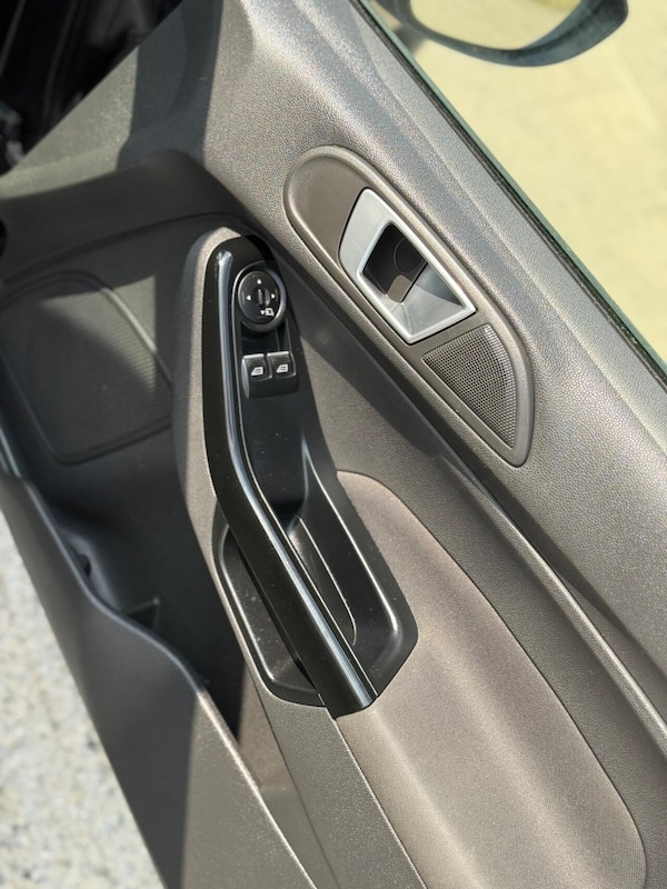 Used Ford Fiesta 2015 for sale - 75340979: Photo 22