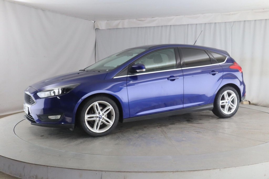 Used Ford Focus 2015 for sale - 76717198: Photo 3