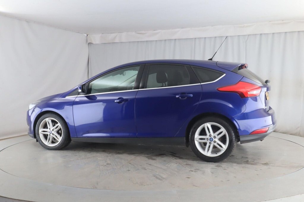 Used Ford Focus 2015 for sale - 76717198: Photo 4