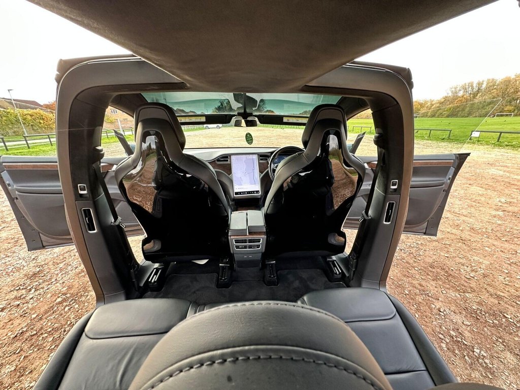 Used Tesla Model X 2017 for sale - 76520653: Photo 19