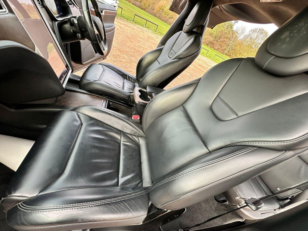 Used Tesla Model X 2017 for sale - 76520653: Photo 28