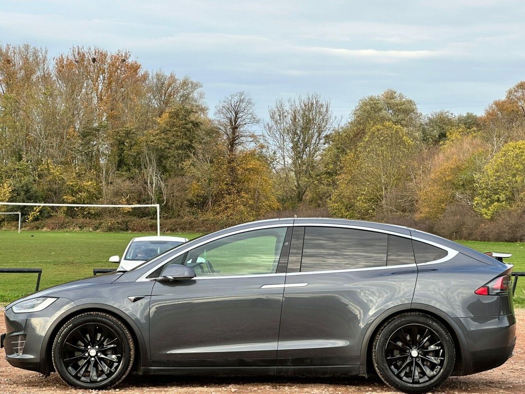 Used Tesla Model X 2017 for sale - 76520653: Photo 5