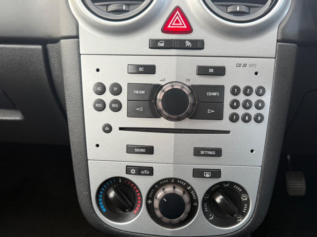 Used Vauxhall Corsa 2012 for sale - 76623326: Photo 44