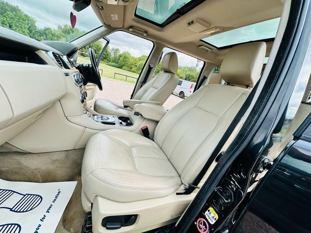 Used Land Rover Discovery 2025 for sale - 77007203: Photo 30