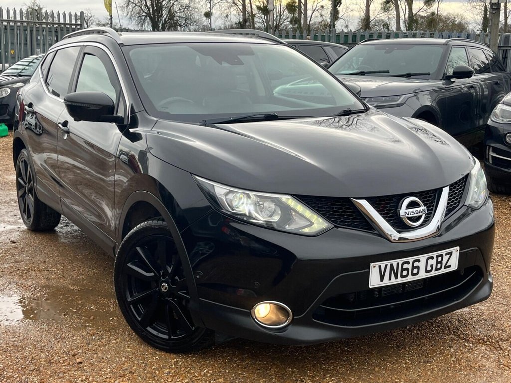 Used Nissan Qashqai 2016 for sale - 76910362: Photo 1