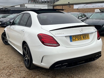 Used Mercedes-Benz C Class 2017 for sale - 76266958: Photo 4