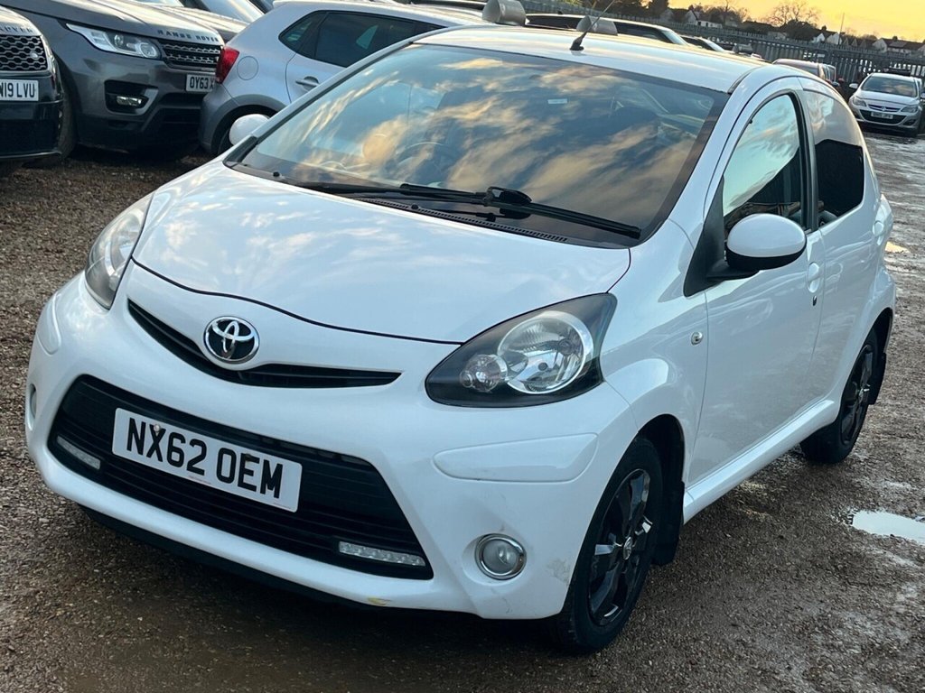 Used Toyota AYGO 2012 for sale - 77706163: Photo 10