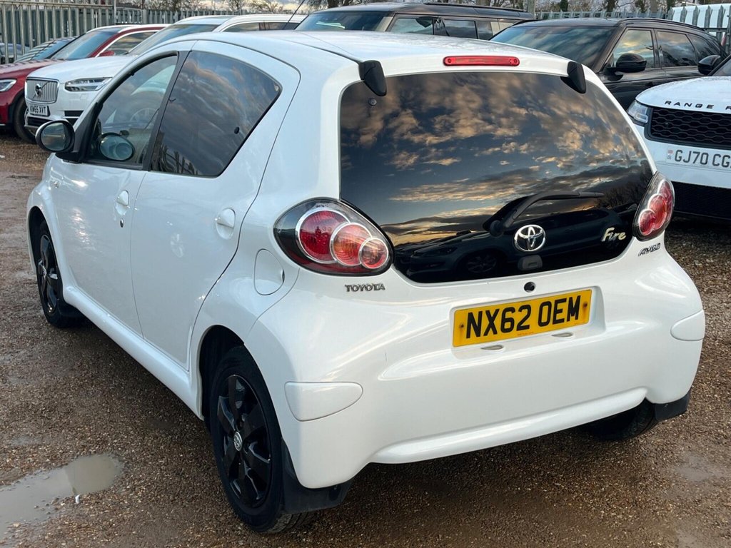 Used Toyota AYGO 2012 for sale - 77706163: Photo 13